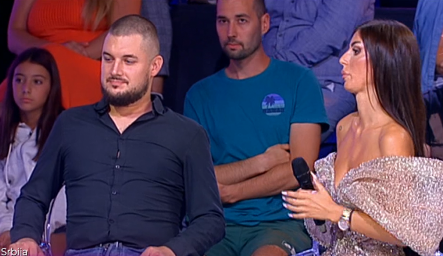 "KAŽU DA JE TRUDNA, ALI NE SA MNOM"! Pevač saznao NAJSTRAŠNIJE STVARI nakon raskida - ISTINA GA POTPUNO URNISALA!