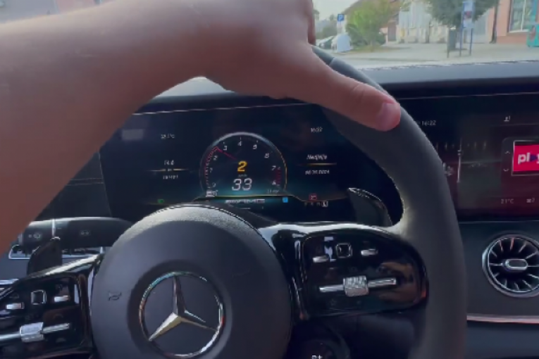 Sin Dare Bubamara divlja po putu u Futogu