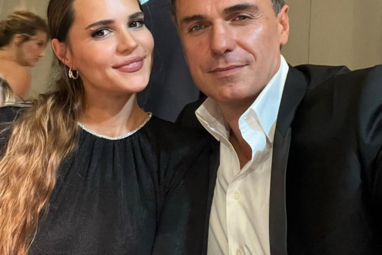 Emina Jahović brat Mirsad sa ženom Dušicom