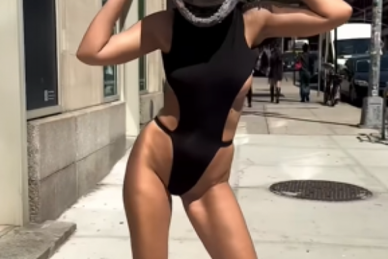 Didi J polugola šeta Njujorkom