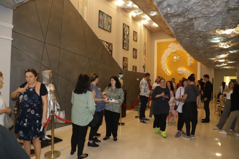 Željko Mitrović, predstava "Lu"