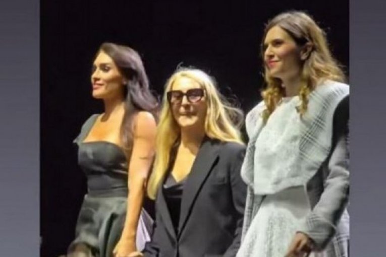 Lazar Ristovski i Anica Lazić na reviji Verice Rakočević