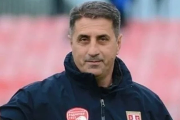 POVRATAK NA KLUPU: Sa njim je tim igrao jako dobro tokom jeseni!