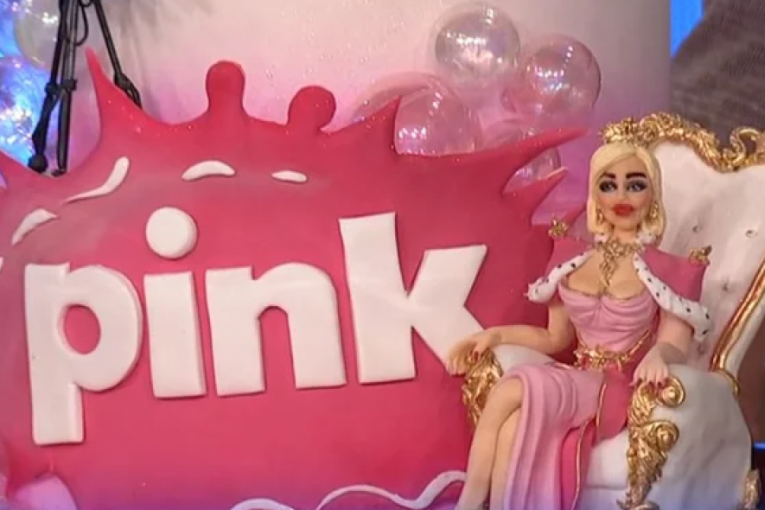 Jovana Jeremić poklon jutarnji program Pink