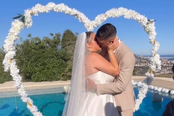 ANĐELA ĐORĐEVIĆ SE UDALA, procurili snimci VENČANJA IZ BAJKE! (GALERIJA+VIDEO)