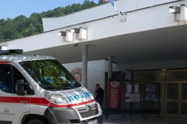 SKANDAL U PRIJEPOLJU! Direktorka Doma kulture prebila radnicu iz finansija! TOLIKO JE TUKLA DA JE ŽENA ZAVRŠILA U BOLNICI!