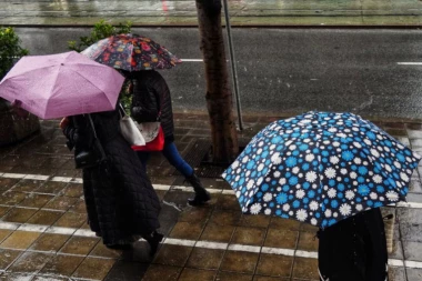 PLJUŠTAĆE KAO IZ KABLA! Nevreme ide ka Srbiji!