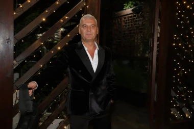 MAJKA MILANA MILOŠEVIĆA U KRITIČNOM STANJU: Voditelj VAN SEBE, prolazi kroz nikad teži period!