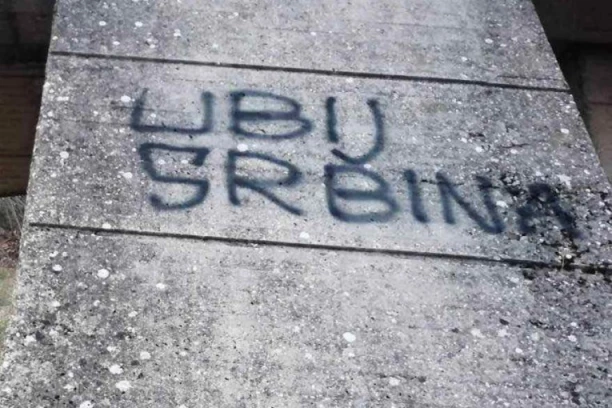 "UBIJ SRBINA" I "MARŠ IZ HRVATSKE"! Skandalozni grafiti osvanuli na školi u Splitu!