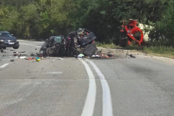 POGINULA DEVOJKA (28)! Detalji teške nesreće kod Zlatibora, kamion vozio mladić (21)