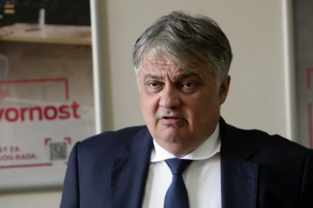 LUČIĆ: Aleksandra Subotić iz "Junajted medije" radi za "Telekom Srbija"!