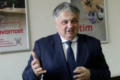 APSOLUTNA POBEDA "TELEKOMA SRBIJA"! Lučić: "Telekom" ima raspoloživih milijardu evra, a bez kreditnih obaveza do 2028!