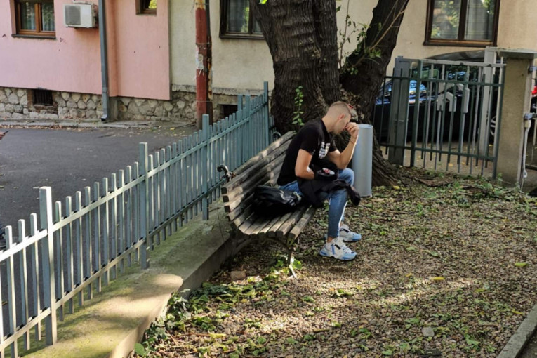 Boži Džonsu pozlilo