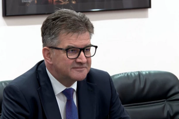 NE MOŽE BEZ ZAPADNOG BALKANA, ALI NI BEZ SVOJE DOMOVINE! Ova je nova funkcija Miroslava Lajčaka!