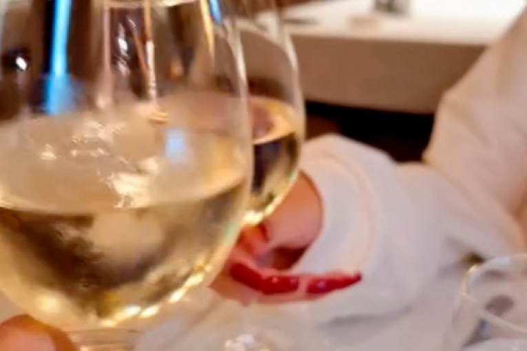 Jovana Tomić Matora I Stefani Grujić