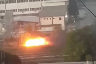 LOKALIZOVAN POŽAR KOD JAGODINE! Gorelo pored pruge!