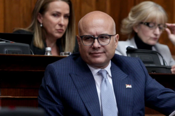 USKORO REKONSTRUKCIJA VLADE: Premijer Vučević najavio promene!