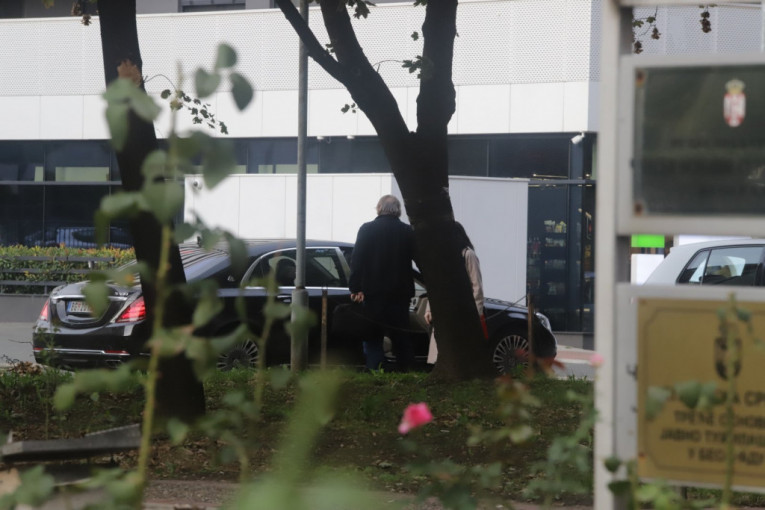 Boba Živojinović saslušan u Trećem osnovnom javnom tužilaštvu u Beogradu