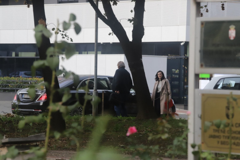 Boba Živojinović saslušan u Trećem osnovnom javnom tužilaštvu u Beogradu