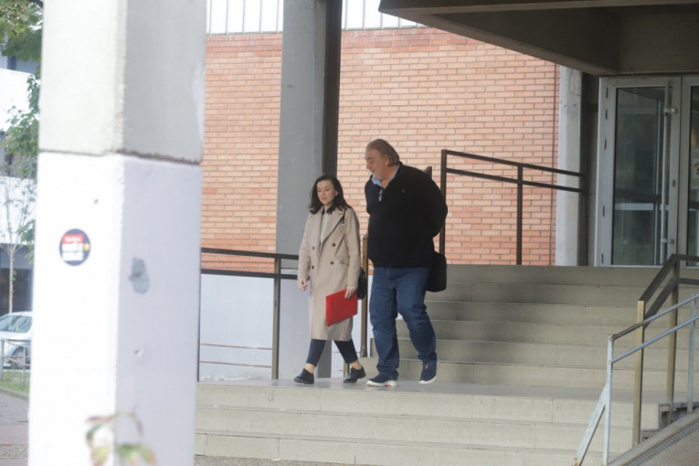 Boba Živojinović saslušan u Trećem osnovnom javnom tužilaštvu u Beogradu