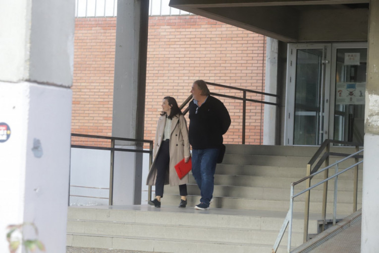 Boba Živojinović saslušan u Trećem osnovnom javnom tužilaštvu u Beogradu