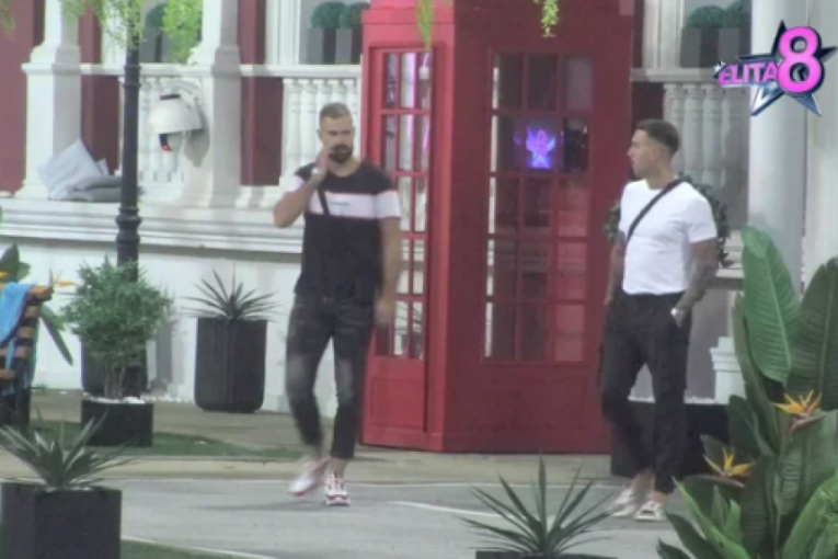 Uroš se pravda Mateji