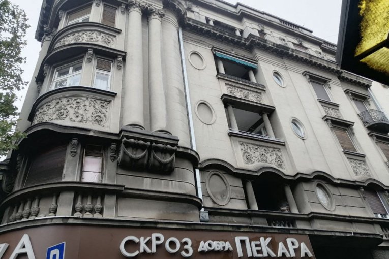 Zgrada u kojoj se odvijala drama u Bulevaru kralja Aleksandra

