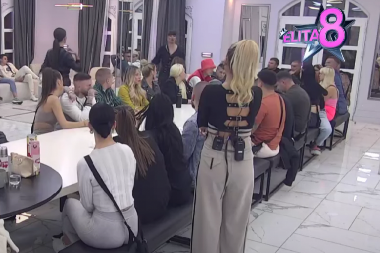 Miljana Kulić, Ivana Šopić