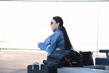 SKANDALOZNO! Elektra Elit se UDALA na Bajram - pogledjate PRVI SNIMAK u venčanici, OVO je novi muž! (VIDEO)