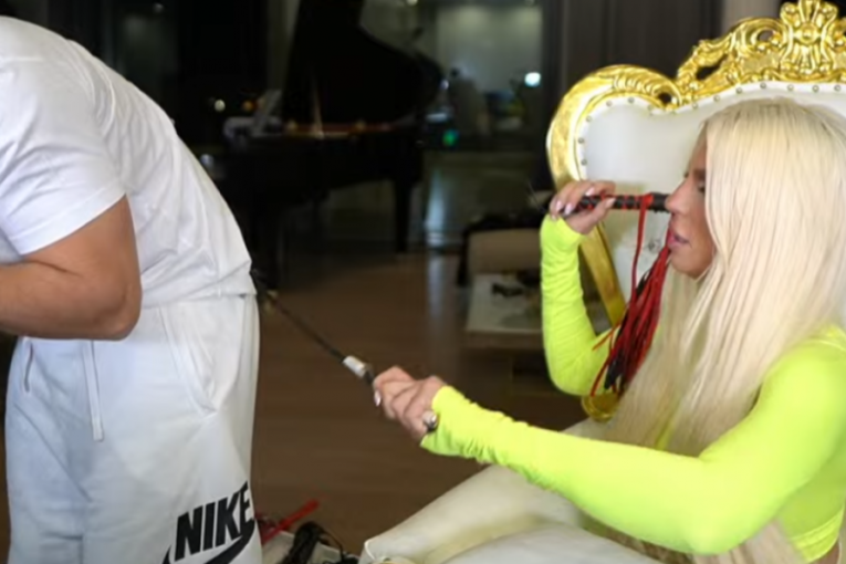 Baka Prase i Jelena Karleuša live youtube