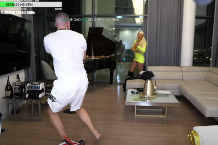 Jelena Karleuša i Baka Prase