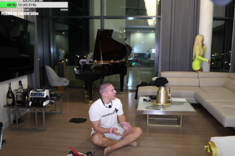 Jelena Karleuša i Baka Prase