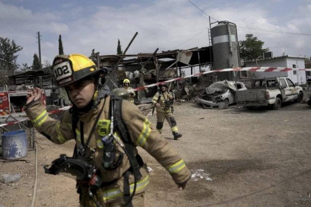 ŠTA TO BEŠE PRIMIRJE: Izraelci optužili Hamas za kršenje, pa napali - Liban!