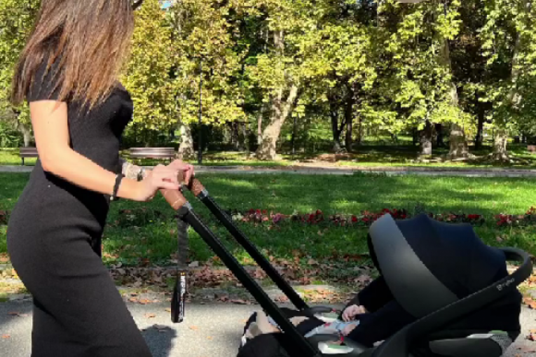 Katarina Živković sa bebom