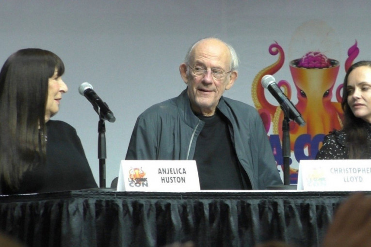 Porodica Adams ponovo na okupu