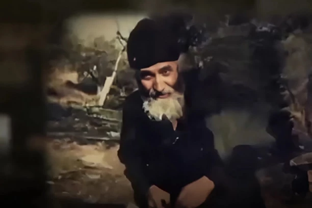 PROROČKI VAPAJ SA SVETE GORE: "Katolici pokušavaju da obezvrede svetitelje, a na kraju će reći da Isus nije Bog, već samo učitelj"