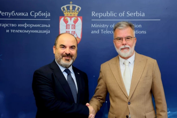 MINISTAR RISTIĆ SA AMBASADORIMA KINE, EGIPTA, MAROKA I KIPRA O UNAPREĐENJU SARADNJE U OBLASTIMA JAVNOG INFORMISANJA I TELEKOMUNIKACIJA