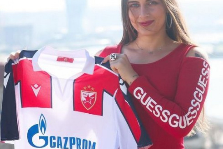 Atraktivna rumunska teniserka oduševila fudbalsku Srbiju