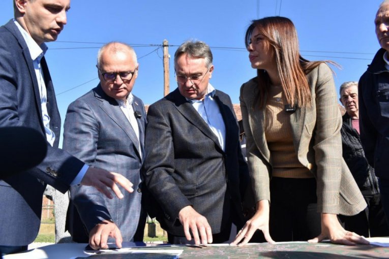 Vujović i Vesić u Svilajncu