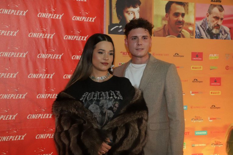 Indođija na premijeri filma Prva klasa