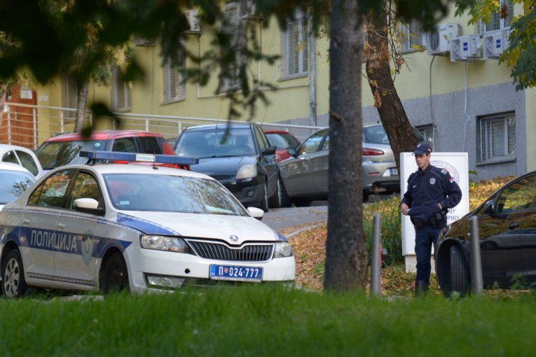 Dovoženje Koste Kecmanovića na suđenje