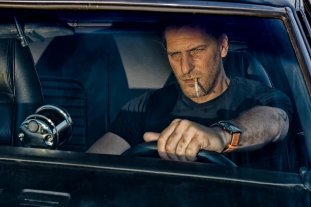 ISKOPALI SU LOBANJE I ZANEMELI OD ONOGA ŠTO SU NA NJIMA PRONAŠLI: Da li je moguće da su im ovo uradile CIGARETE? (FOTO)