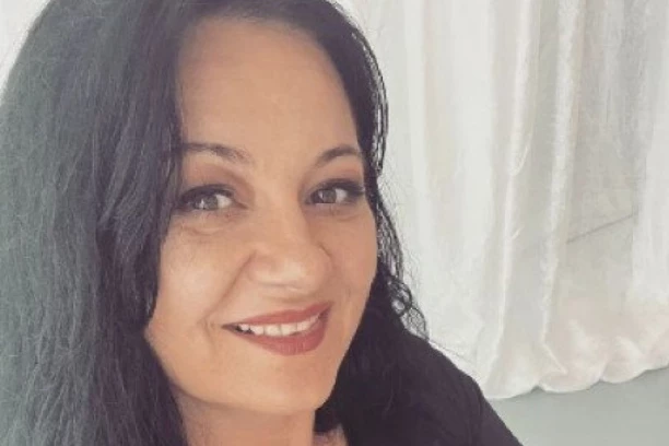 ISPOVEST KOJA LEDI KRV U ŽILAMA: Bila je velika zvezda, pa nestala sa scene! Naša pevačica otvorila dušu o NAJTEŽIM trenucima sa sinom!