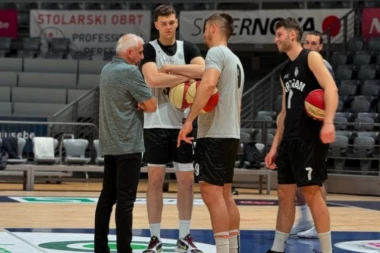 PINGVINI PADAJU U NESVEST: Obradoviću hladnoća napravila pakao pred Barsu