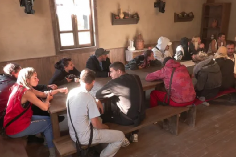 Sneža Kušadasi postala gazda Farme