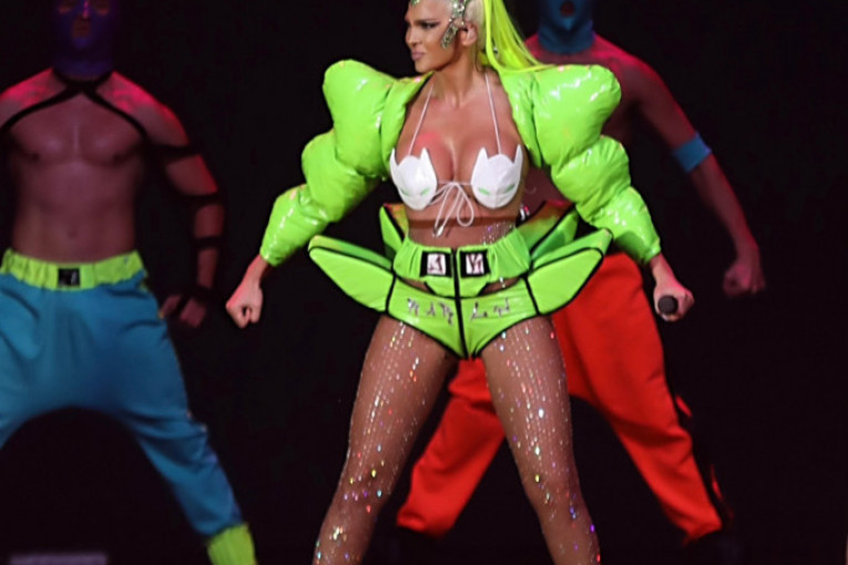 Jelena Karleuša održala spektakularan koncert u Skoplju
