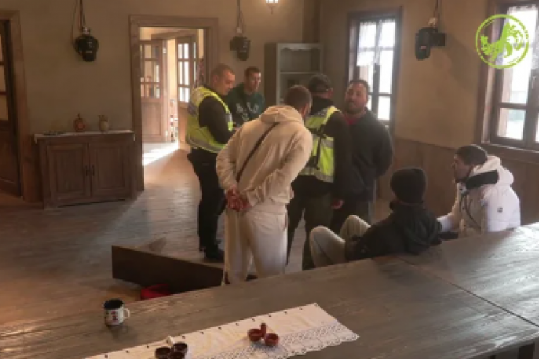 Boža Džons i Peca Lazić