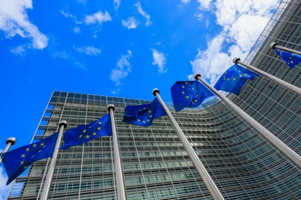 PUKLA POLITIČKA BOMBA U BRISELU: Belgija zadala NOŽ U LEĐA Ukrajini! Propao plan za 210 MILIJARDI EVRA, EU u potpunom rasulu!