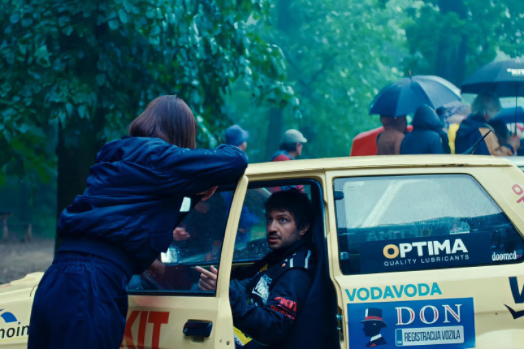 Prva klasa - Pun gas