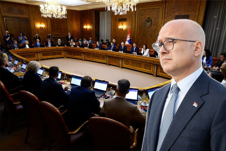 NA LEDU PET MINISTARA! Otkrivamo kako će izgledati REKONSTRUKCIJA VLADE!